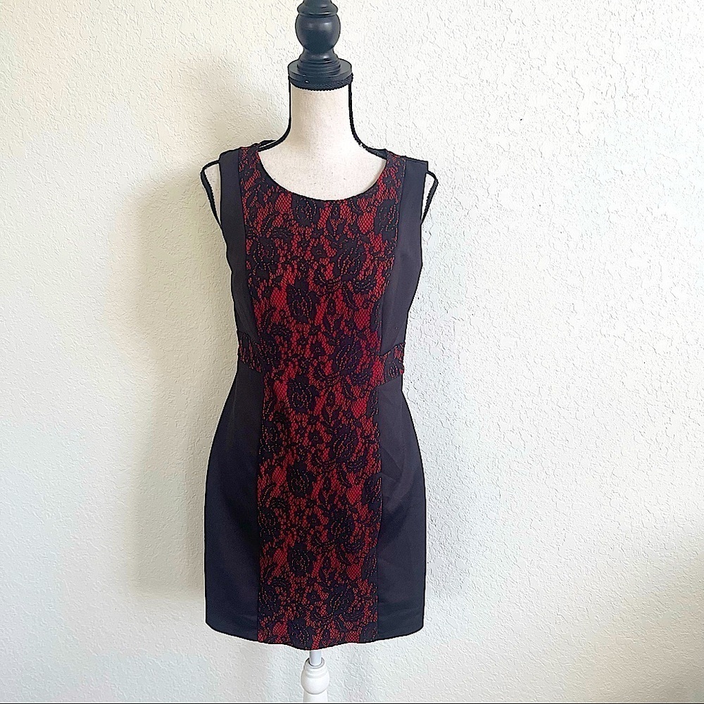 ENFOCUS STUDIO Petite Black Red Floral Lace Sleeveless Dress 8P Cocktail Dress
